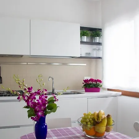 Marino Lagoon View Apartment *