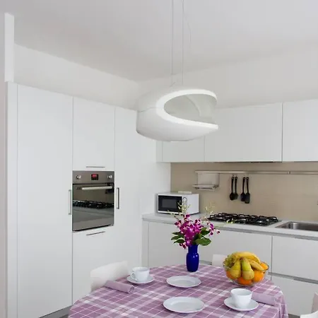 Marino Lagoon View Apartment